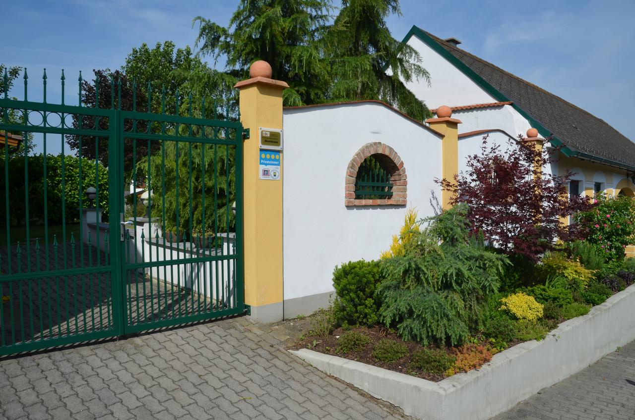 Ferienwohnung Herrmann Pottenhofen Exterior foto